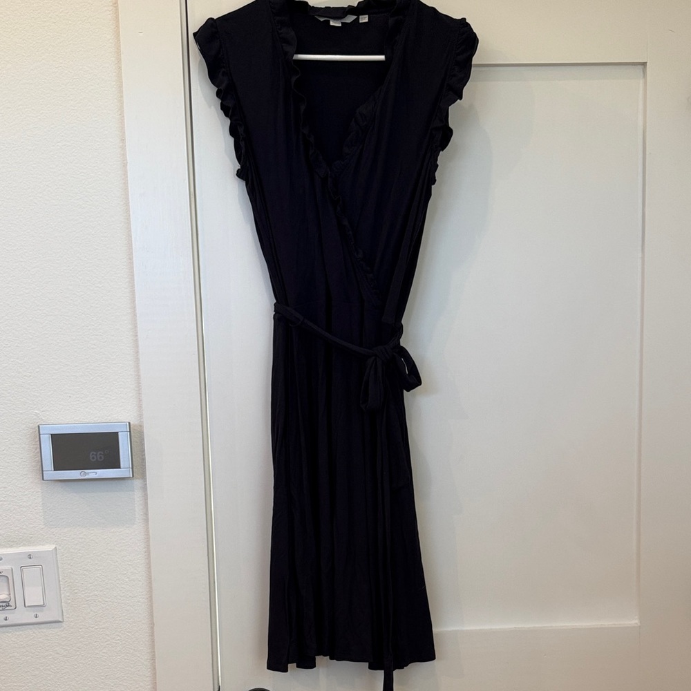 Loft sleeveless wrap dress